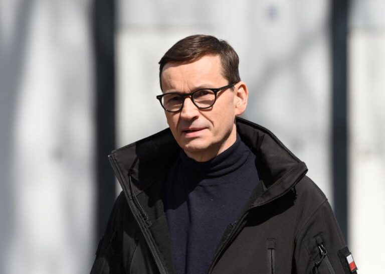 Polish PM decries Russian ‘gas blackmail’