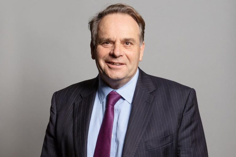 UK lawmaker says he opened porn in parliament in error