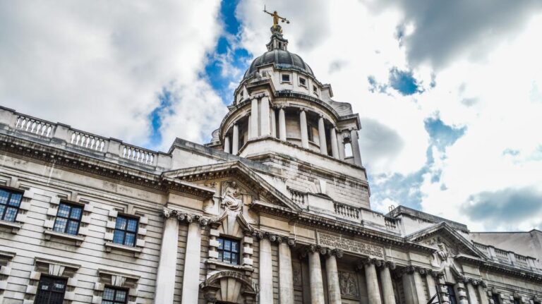 UK man accused of funding Daesh through govt COVID-19 loans