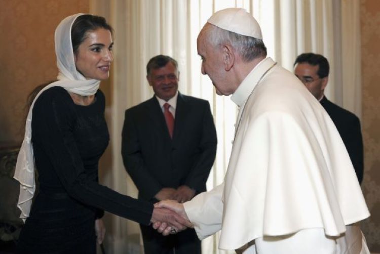 Jordan’s king, queen receive Vatican award