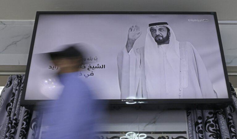 Italian president offers condolences to UAE over death of Sheikh Khalifa