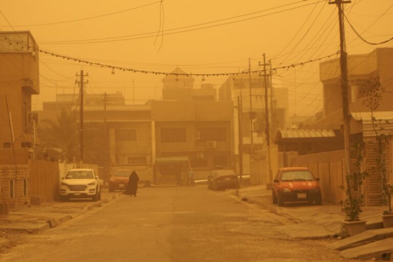 Flights cancelled after dust storm hits Iraq