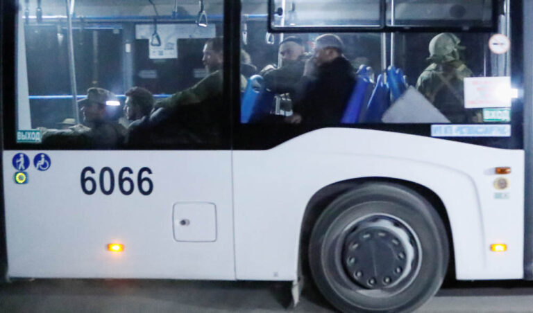 Ukrainian troops evacuate from Mariupol, ceding control to Russia