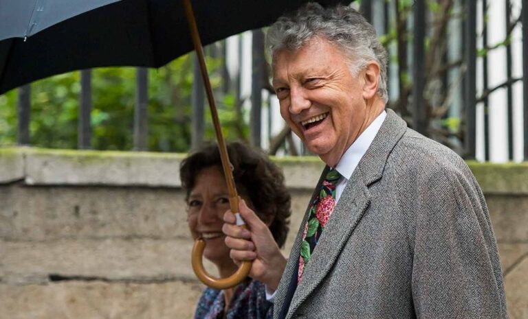 Leaked UK counterterror review finds ‘double standards’ on far-right and Islamist investigations