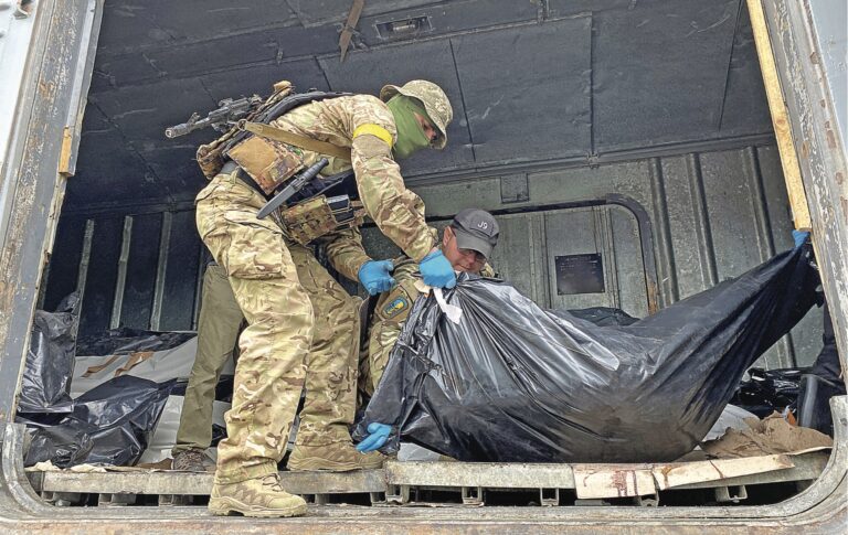 Russia presses Donbas attacks as Polish leader praises Kyiv