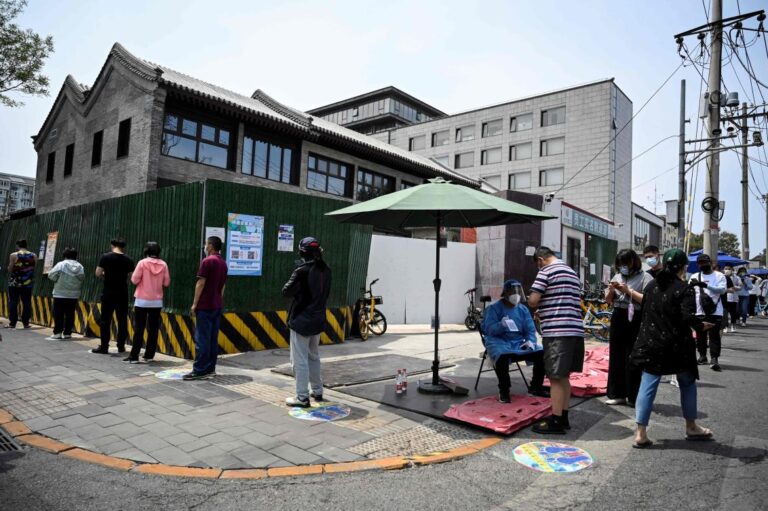 Beijing ramps up COVID-19 quarantine, Shanghai residents decry uneven rules