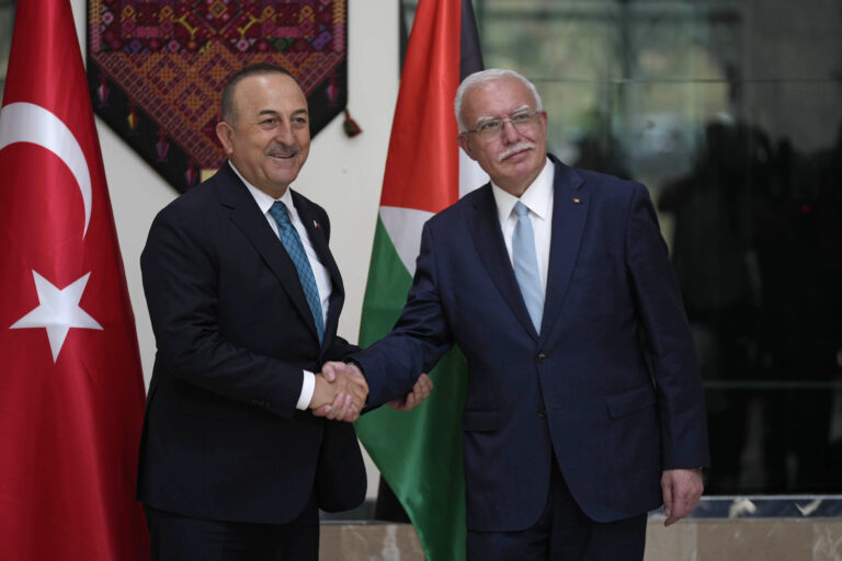 Turkish minister aims to boost Palestinian economy in rare West Bank trip