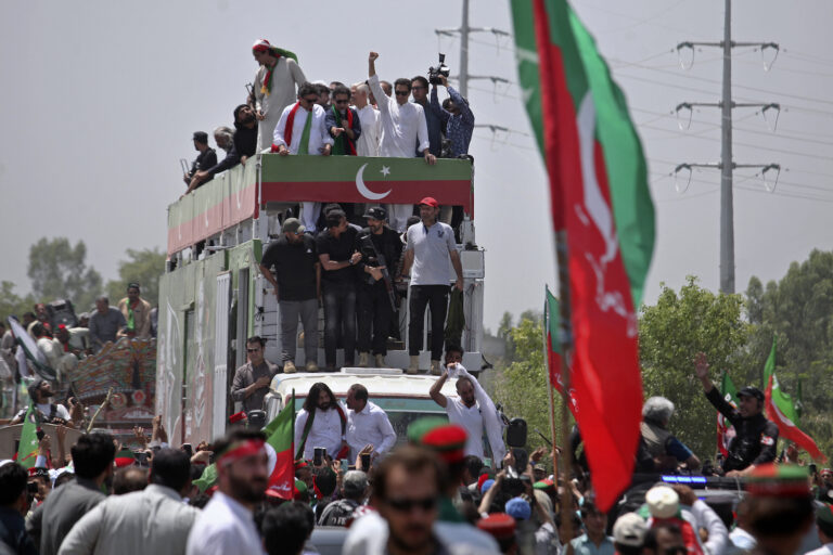 Pakistan’s ex-PM denies deal with govt, will rally in Islamabad until elections announced