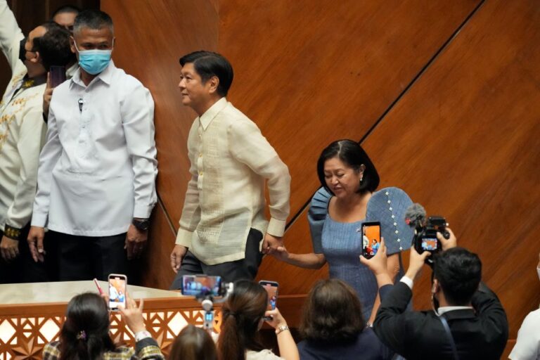 Philippines president-elect says Duterte urged him to uphold ‘war on drugs’