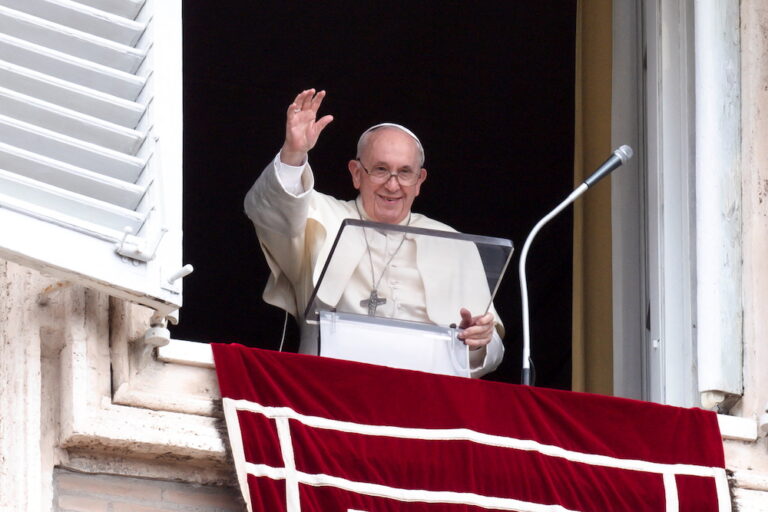Pope Francis names 21 new cardinals