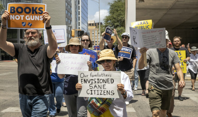 Shooting kills 1, wounds 2 after HS graduation at university in New Orleans