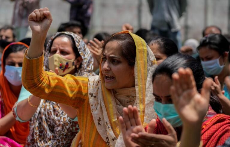 Spate of killings drives minority Kashmiri Hindus to seek relocation