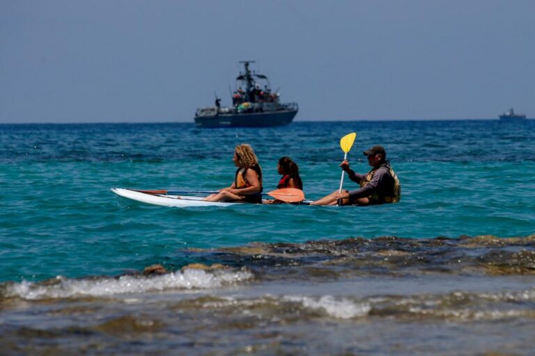 Lebanon urges US envoy to end maritime dispute with Israel