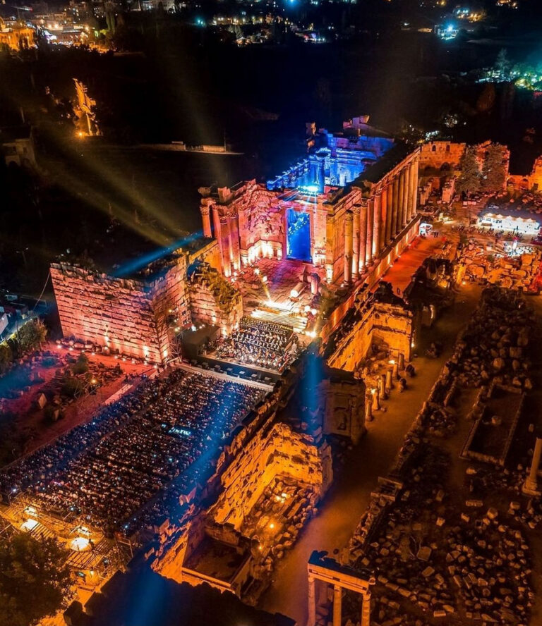 Lebanon pins hopes of revival on tourist influx