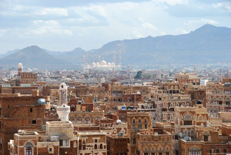 Yemen urges European countries to ban agencies auctioning Yemeni antiquities