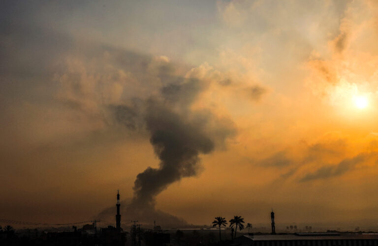 Palestinian rocket fire draws Israeli air strikes in Gaza