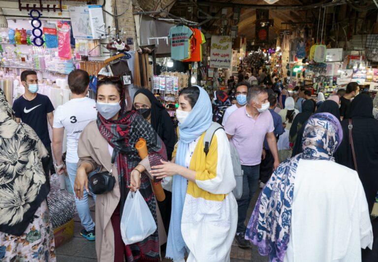 Critics of Iran’s pandemic mismanagement must be freed, urges rights group