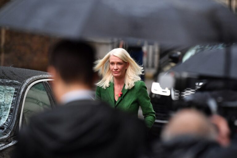 British minister completes Gulf tour to boost ties