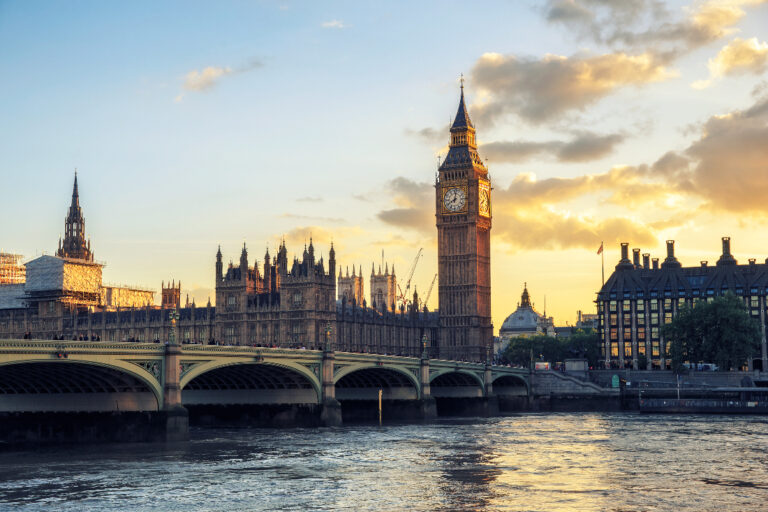 Qatari royal launches lawsuit over London statues deal