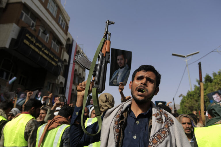 Houthis commit 277 violations of UN truce in 48 hours