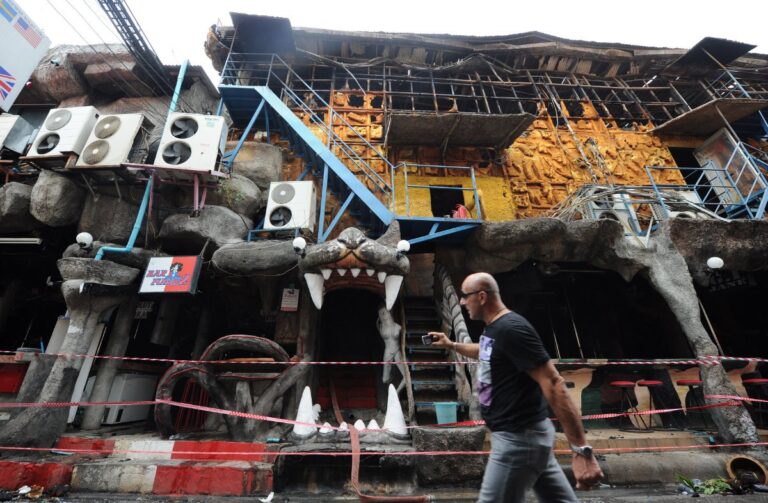 Thai night club fire kills 13 people, injures 35