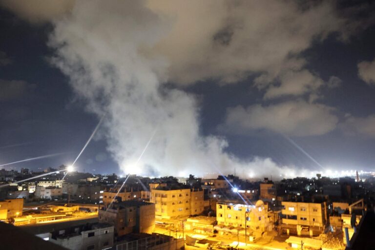 Israel warns Gaza campaign could last for a week as death toll rises