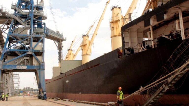 First ship bound for Africa leaves Ukraine port: Ministry