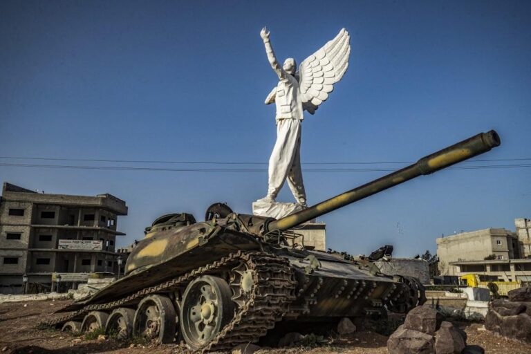 Turkish troops, Kurdish fighters exchange heavy shelling in Syria’s Kobani