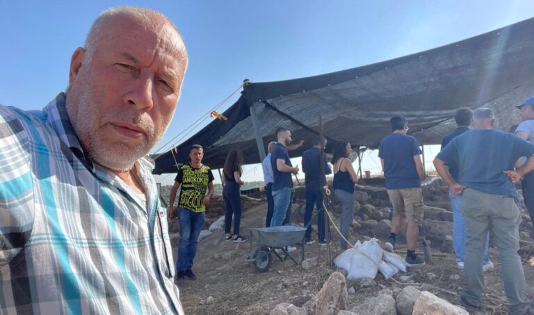 Palestinians outraged as Israeli archaeologists dig up village