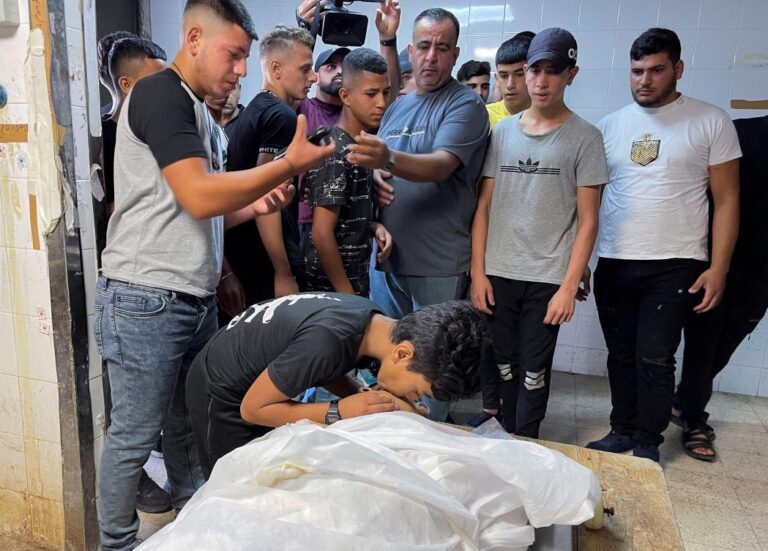 Israeli forces kill Palestinian in West Bank clashes, medics say
