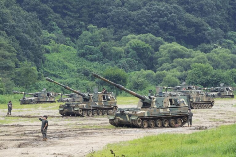 US, South Korea open biggest drills in years amid threats from North Korea