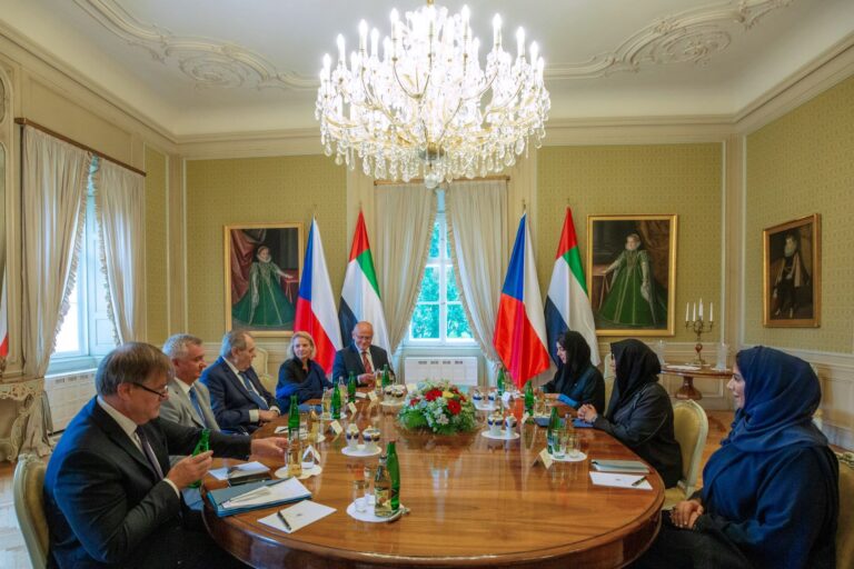 Latifa bint Mohammed discusses ways to enhance cultural cooperation with Czech President