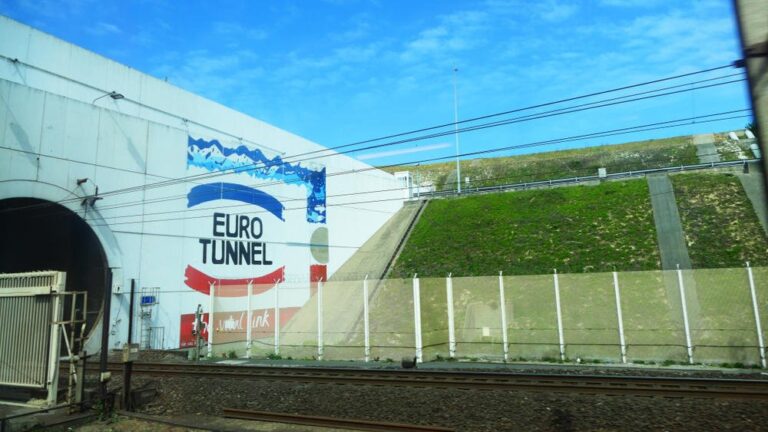 Delays as Eurotunnel passengers evacuated via service tunnel