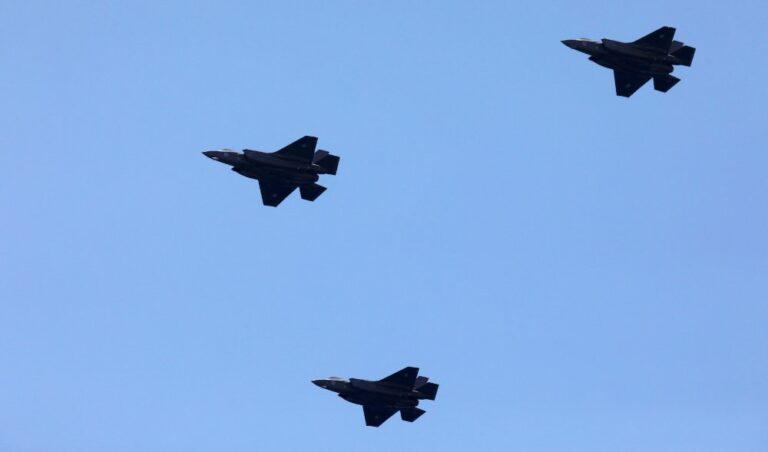 War monitor: Israeli strike targeted missile depot in Syria