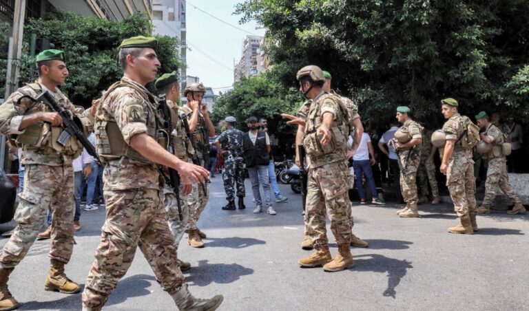 Lebanon arrests four security officers after Daesh suspect dies in custody