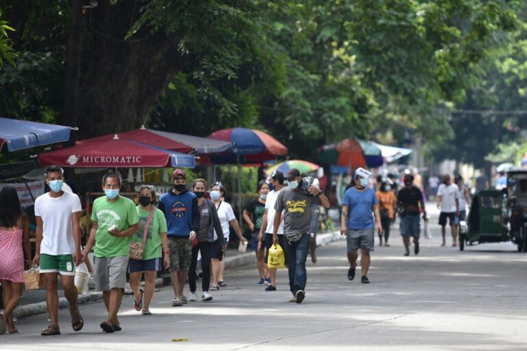 Philippine president ‘verbally approves’ lifting of outdoor mask-wearing mandate