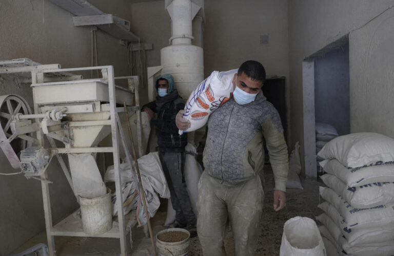 Gazans caught between hope and mistrust as Israel offers work