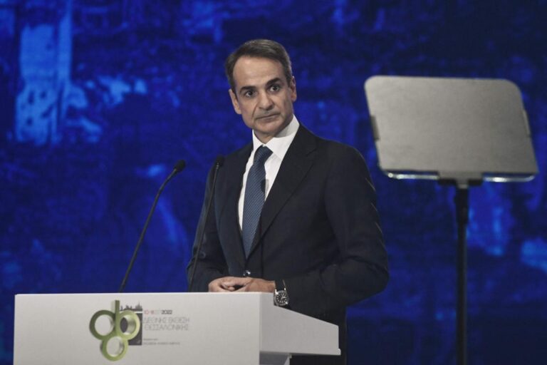 Greek PM wants to keep channels with Turkey open despite “unacceptable” comments