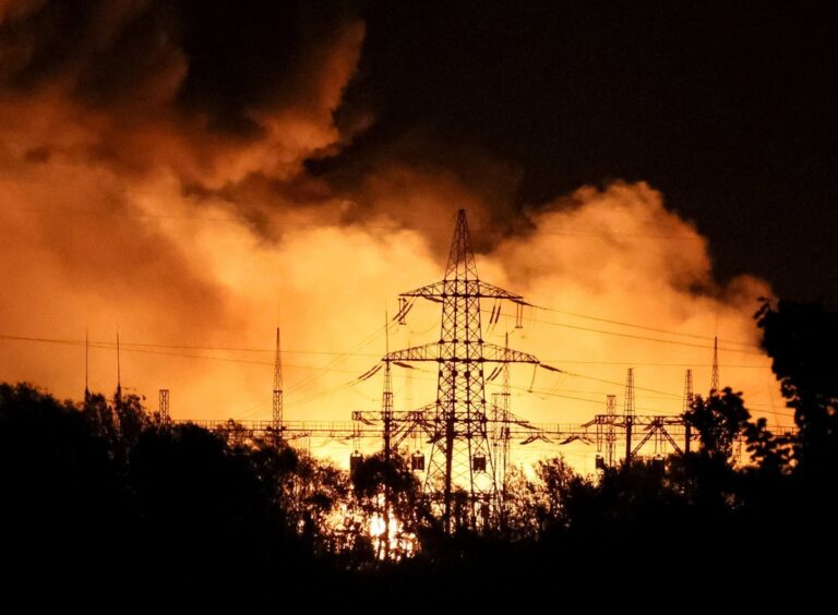 Russia hits power stations after Ukraine counteroffensive