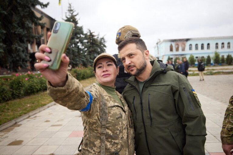 Zelensky visits recaptured hub of Izyum in east Ukraine