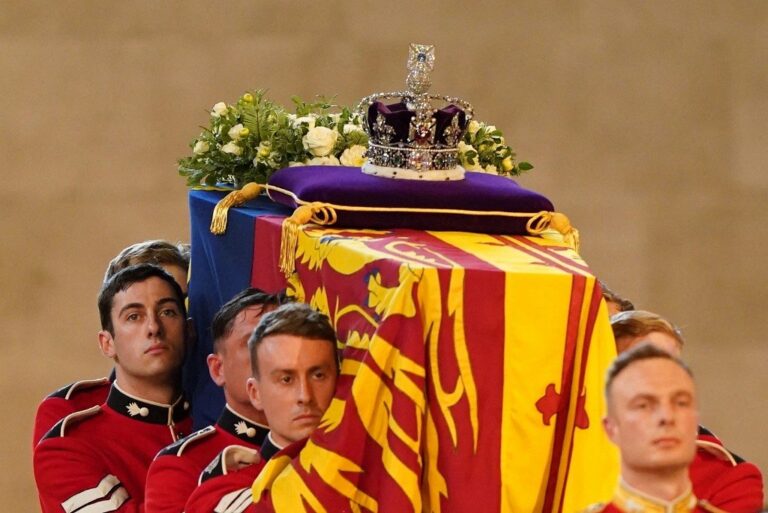 Thousands pass Queen Elizabeth’s coffin as she lies in state in London