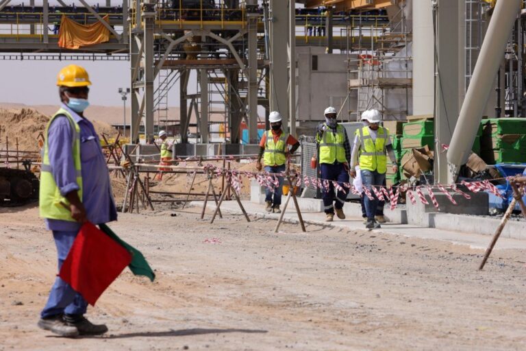 UAE ends midday break for laborers in construction sites