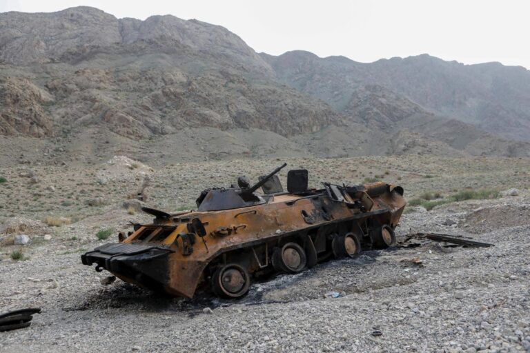 Kyrgyz-Tajik border conflict escalates with alleged use of heavy weaponry