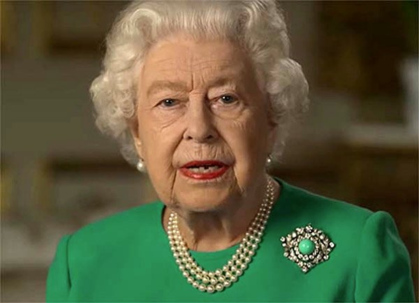 Gift from Qatari emir among Queen Elizabeth’s prized pearls