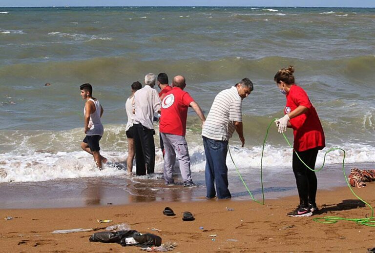 77 people drown as illegal migrant boat from Lebanon sinks off Syrian coast