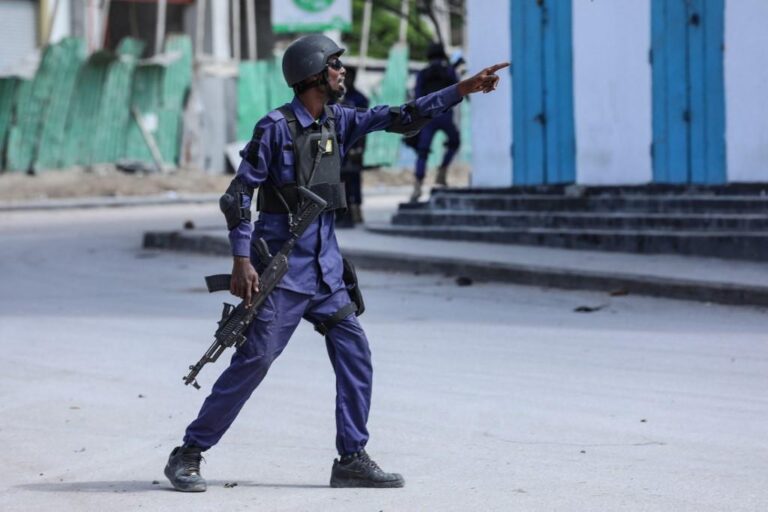 Al-Shabab suicide attack kills 7 in Somalia