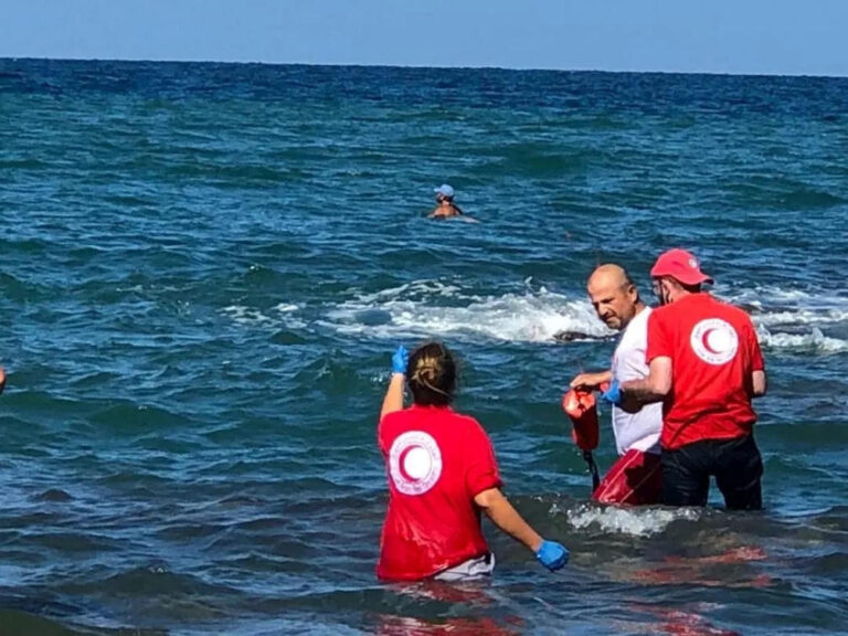100 dead in Lebanon migrant shipwreck off Syria: new toll