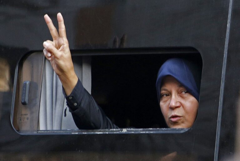 Former Iranian president Rafsanjani’s daughter arrested for ‘inciting riots’
