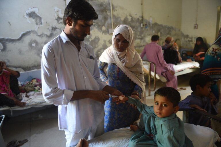 As floodwaters recede, rising tide of disease hits southwest Pakistan