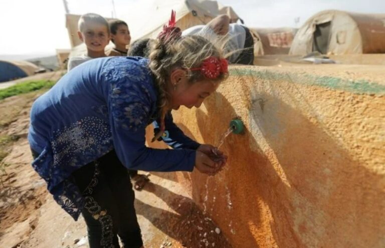 First cholera death in Lebanon as outbreak spreads from Syria